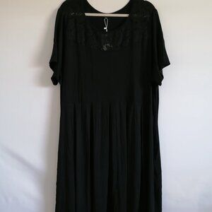 NWT Tralilbee Womens Black Short Sleeve Lace Detailing Fit & Flare Dress Size 4X